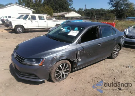 2017 Volkswagen Jetta 1.4T Se z USA, uszkodzony, nr VIN 3VWDB7AJ3HM366472